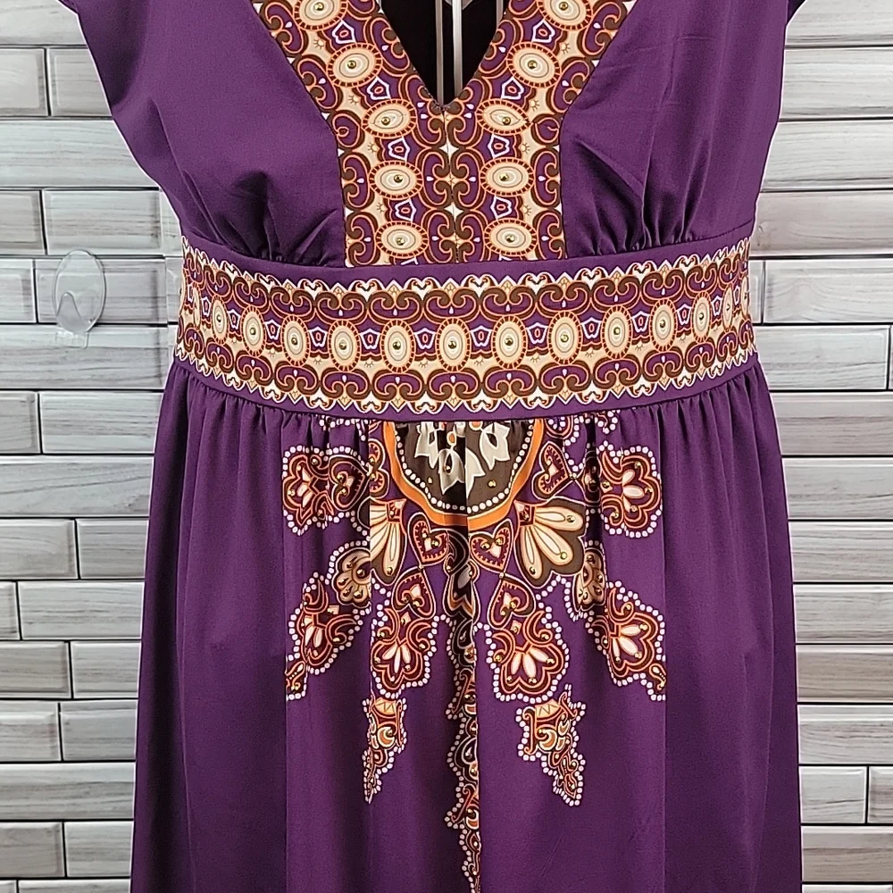 Deep v-neck purple dress - Picture 3 of 12